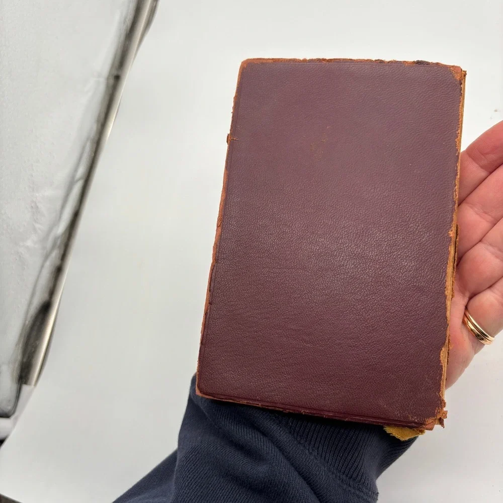 Great‎ Expectations Charles Dickens Thomas Nelson and Sons Vintage Pocket Book